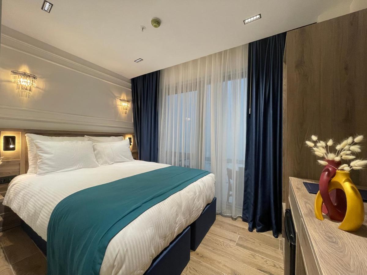 Mona Bosphorus Hotel Istanboel Buitenkant foto