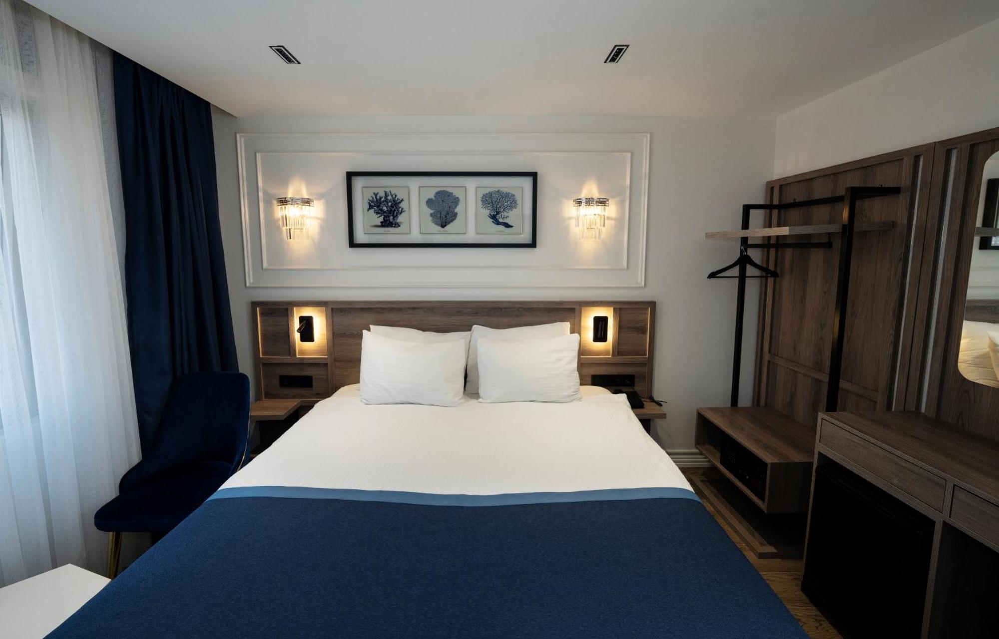 Mona Bosphorus Hotel Istanboel Buitenkant foto