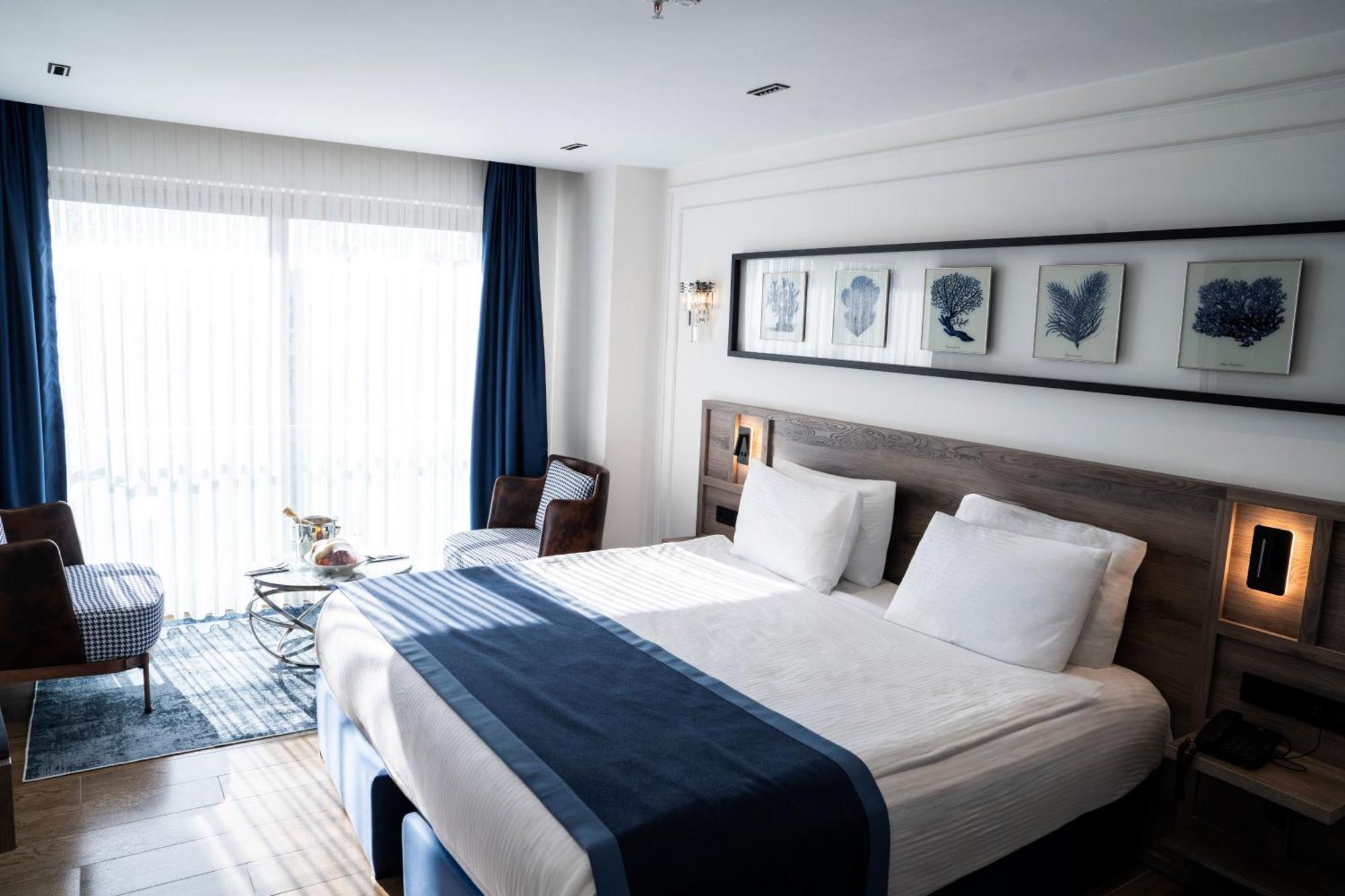Mona Bosphorus Hotel Istanboel Buitenkant foto