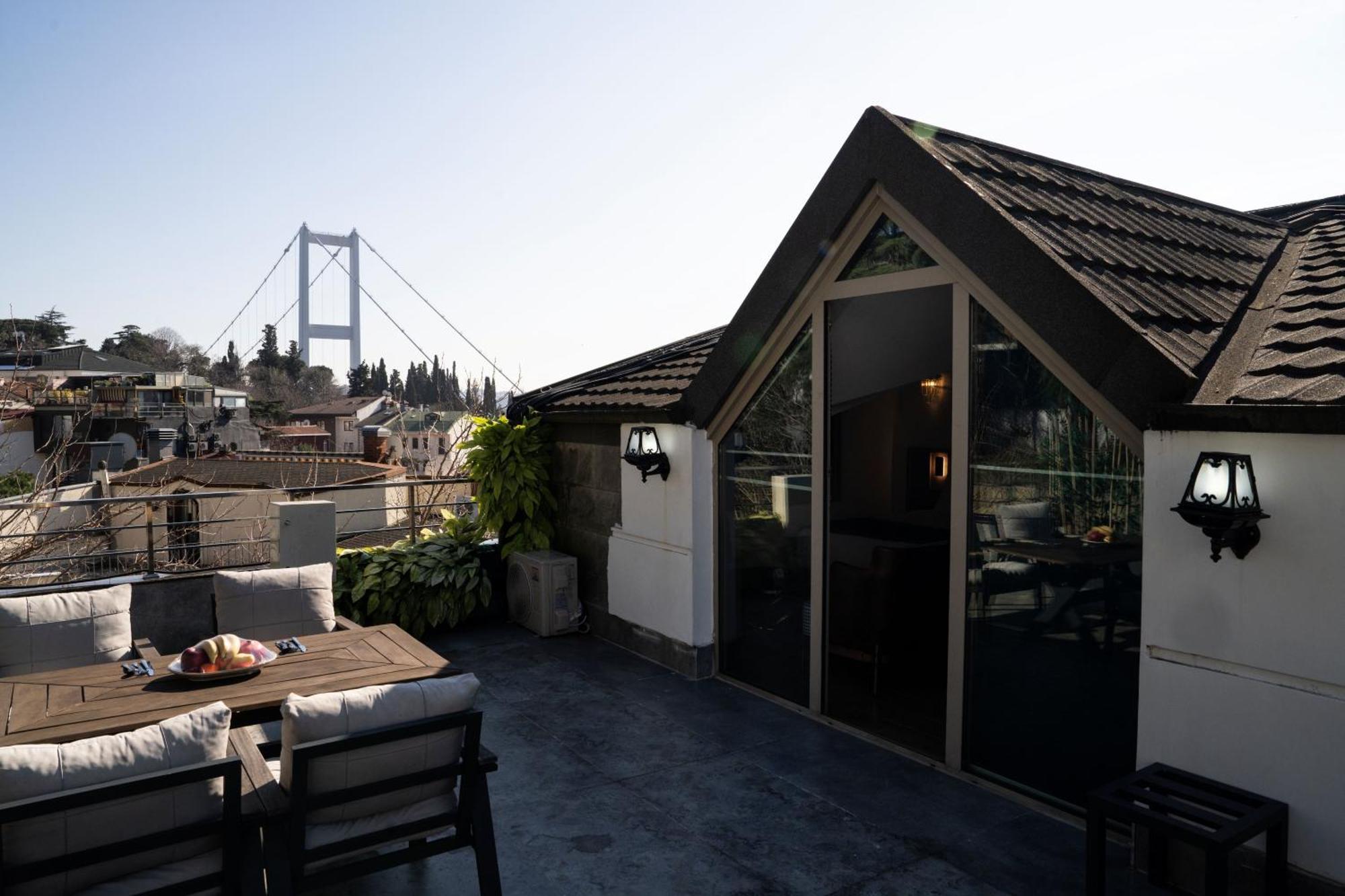 Mona Bosphorus Hotel Istanboel Buitenkant foto